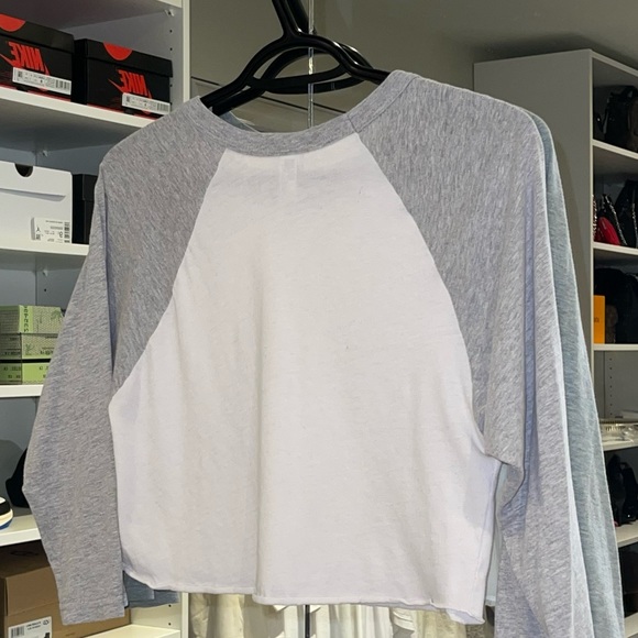50/50 Cropped 3/4 Sleeve Raglan - Picture 4 of 4